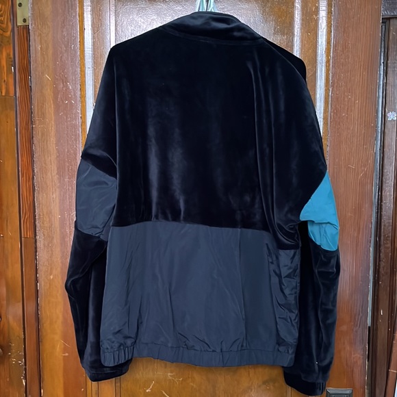 FILA bomber zip up RARE limited batch sold - Picture 5 of 6